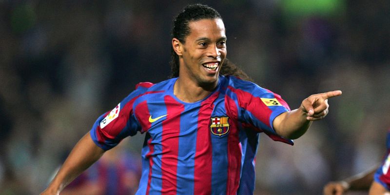 Ronaldinho chơi tốt tại Barcelona
